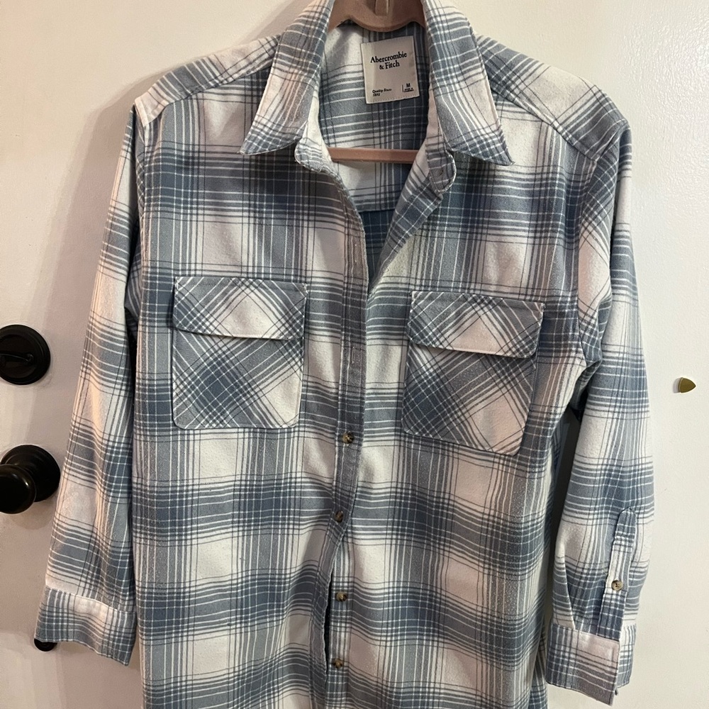 Abercrombie women’s flannel